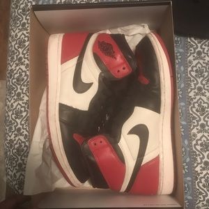 Jordan 1 Retro High White Black-Varsity Red